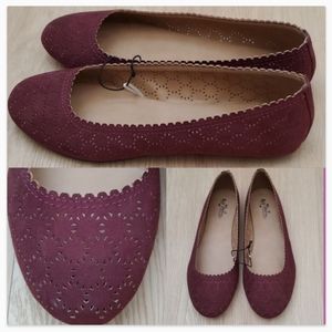 Self Esteem Women's Laser Cut Print Burgundy Slip-on Suede Flats Shoes